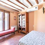 Apartment Vino Tinto Y Restaurante Tomate Rosa *