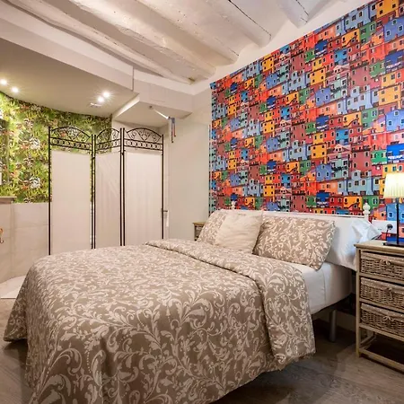 Апартаменты Vino Tinto Y Restaurante Tomate Rosa