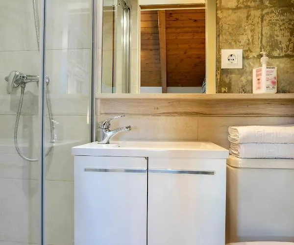 Apartamento Vino Tinto Adahuesca